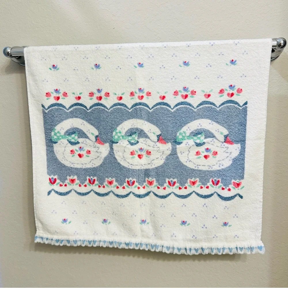 Vintage 80s Swans Hand Towel with Heart Lace